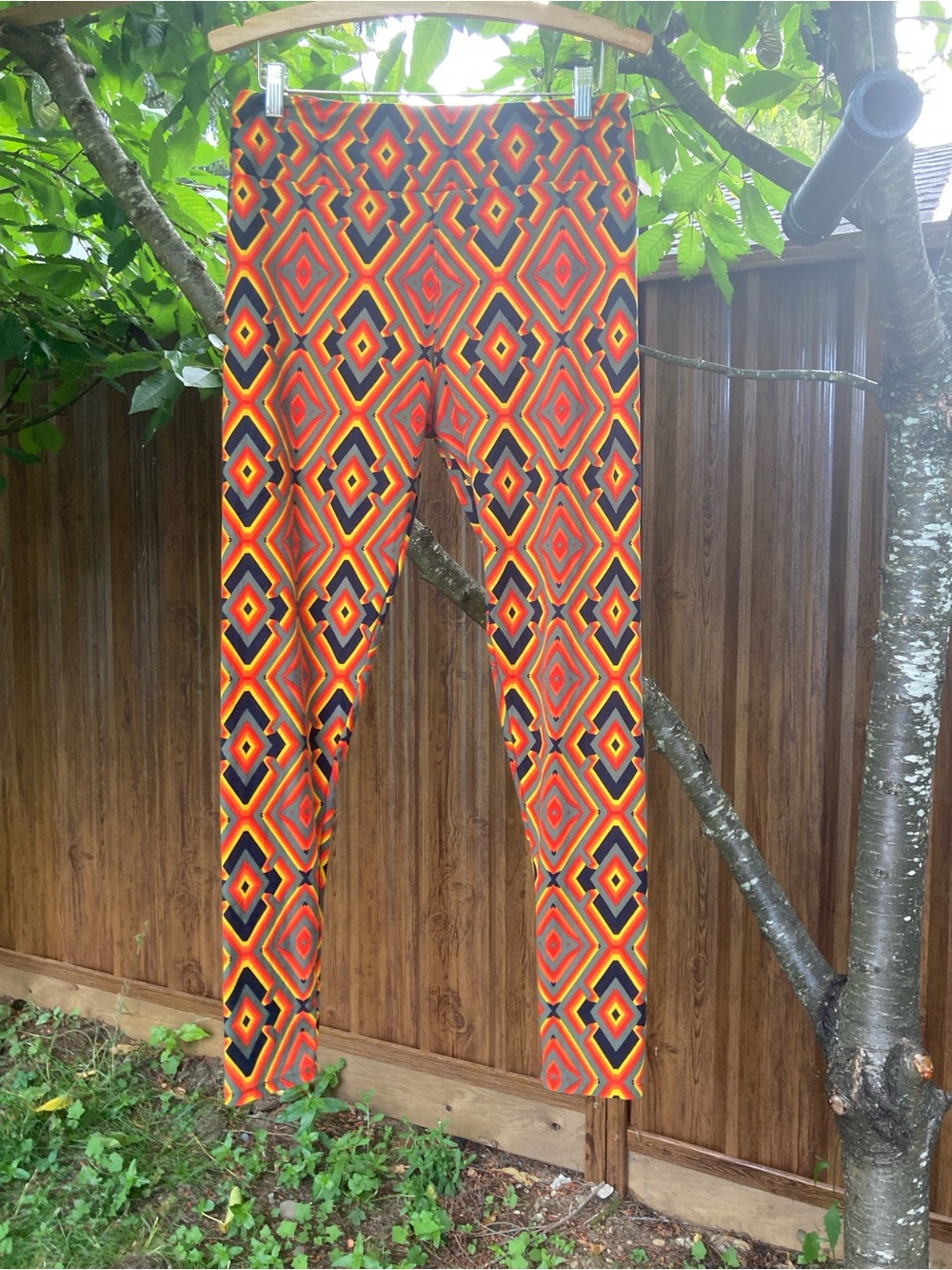 Geometric Print Leggings - Orange Multi